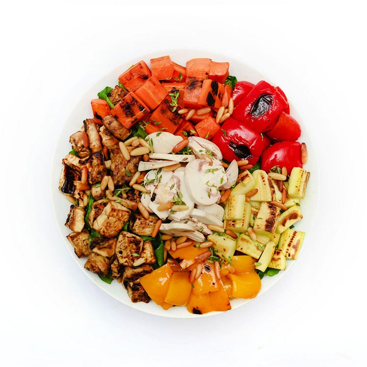 Grilled Veggies Salad with Halloumi Cheese